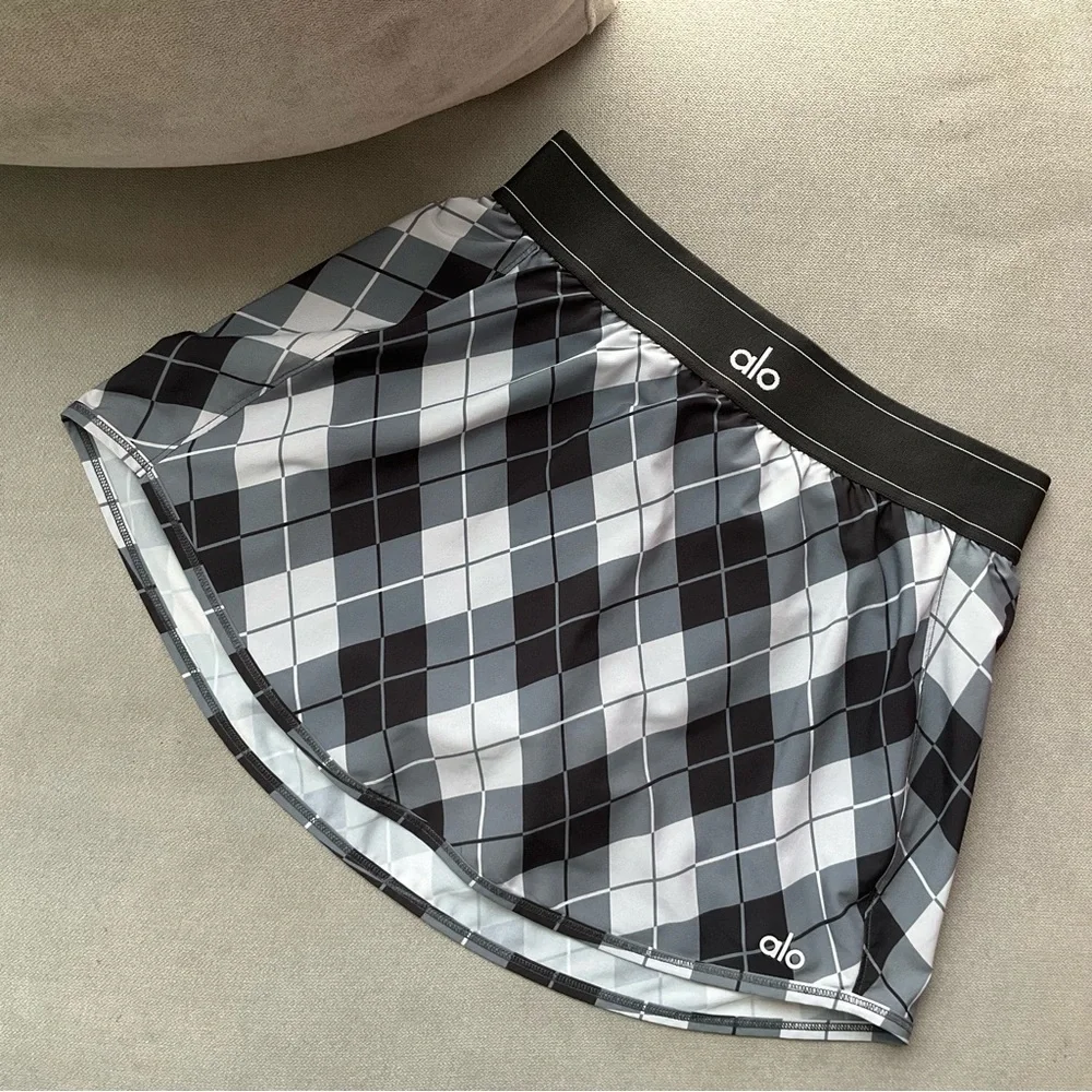 Alo Yoga Argyle Match Point Tennis Skirt Black/Anthracite S